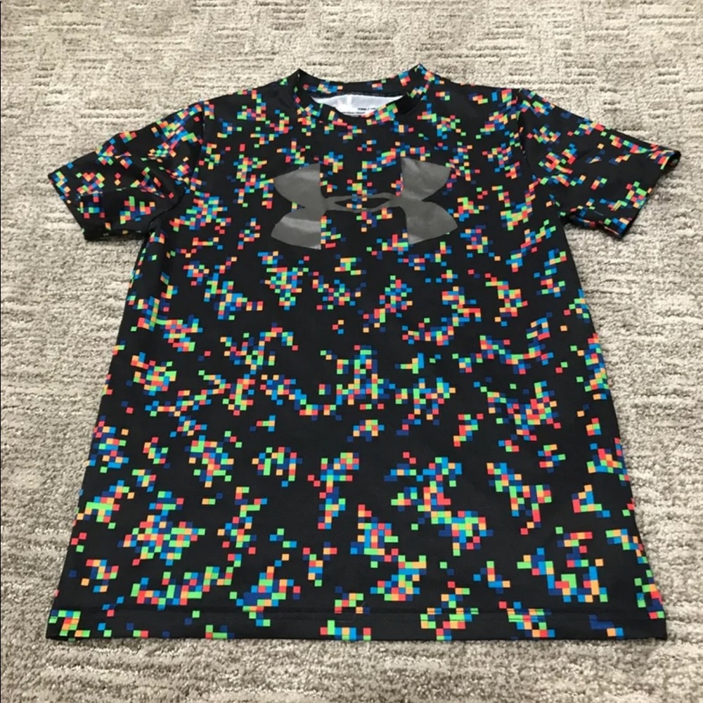 Under Armour T-shirt
